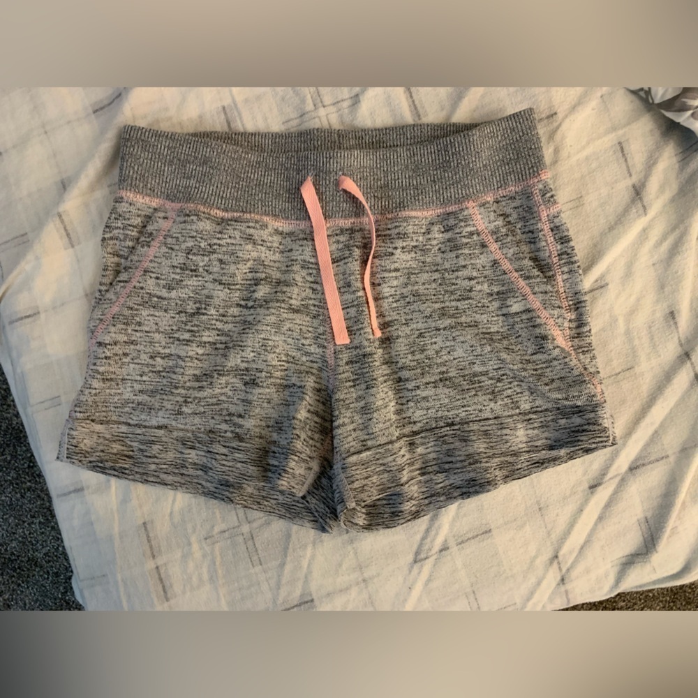 90 Degree knitted shorts